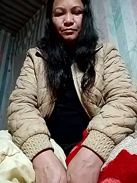 Love-Mama33 online show from January 12, 6:02 pm