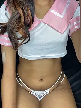 Snapshot of Dora__baby chatting on March 3, 5:19 pm Dora baby online show from March 3, 5:19 pm