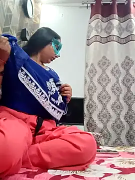 Snapshot of baurisilpi chatting on March 29, 6:08 pm baurisilpi online show from March 29, 6:08 pm