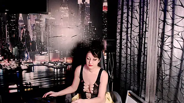 AMOURSWEET2025 online show from November 19, 1:22 pm