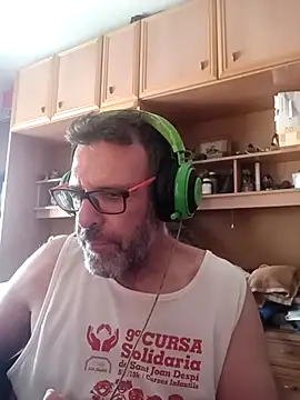 gigolobcn online show from July 18, 5:17 pm