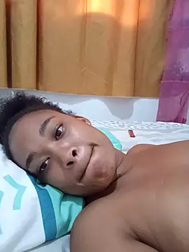 Snapshot of dahian_charlote02 chatting on October 20, 4:18 pm dahian charlote02 online show from October 20, 4:18 pm