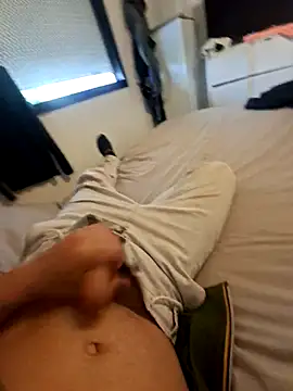 Snapshot of Yoaannn chatting on May 15, 2:02 pm Yoaannn online show from May 15, 2:02 pm