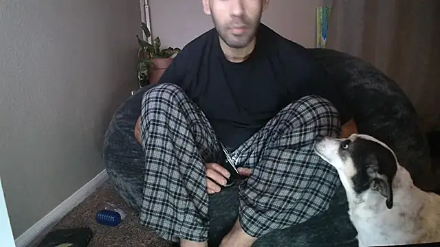 LeeCox online show from January 5, 9:15 am