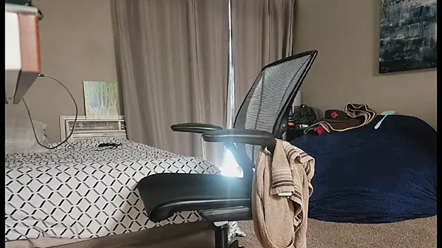 LeeCox online show from March 27, 10:53 pm