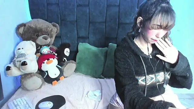 Snapshot of ValentinaKlean chatting on February 16, 3:24 am ValentinaKlean online show from February 16, 3:24 am