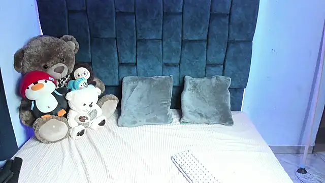 Snapshot of ValentinaKlean chatting on February 27, 5:29 am ValentinaKlean online show from February 27, 5:29 am