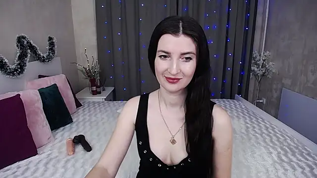 EvelinCuper online show from December 16, 6:18 am