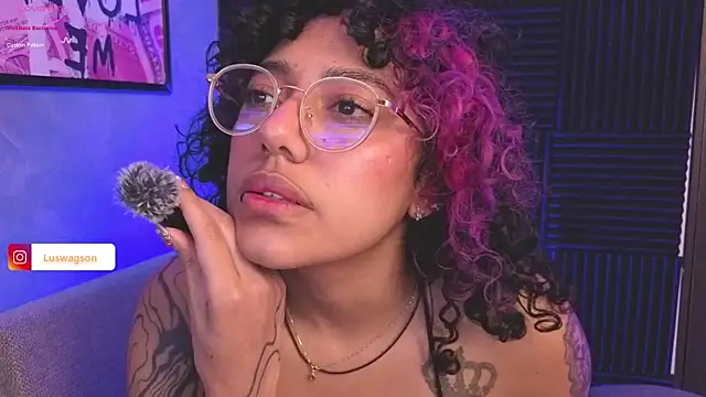 LuckySwagson online show from August 5, 1:30 am