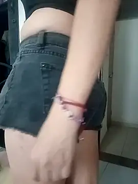 tany90 online show from October 6, 7:33 pm