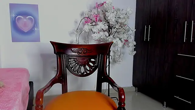 Snapshot of ashly_pnik1 chatting on October 11, 3:17 am ashly pnik1 online show from October 11, 3:17 am