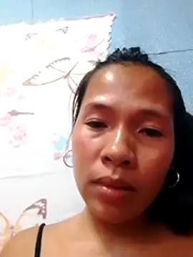 HotNaughtyGirl23 online show from July 18, 11:19 pm