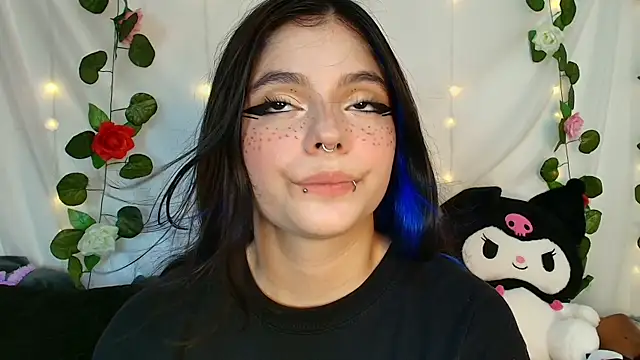 cutee andrea online show from May 26, 2:18 am