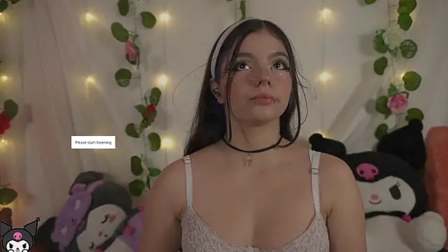 cutee andrea online show from June 10, 2:45 am