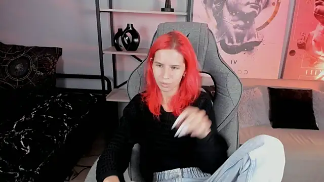 NitaNihil online show from October 2, 5:53 pm