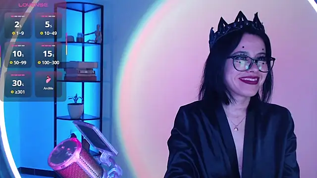 girldom online show from October 2, 4:08 am