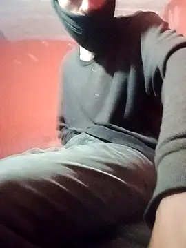 Snapshot of Hay-Viene-El-Huyy chatting on March 24, 3:00 am Hay-Viene-El-Huyy online show from March 24, 3:00 am