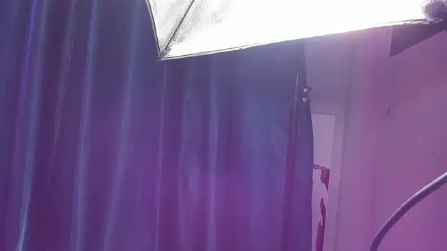 alicetaylor 1 online show from September 26, 9:30 pm