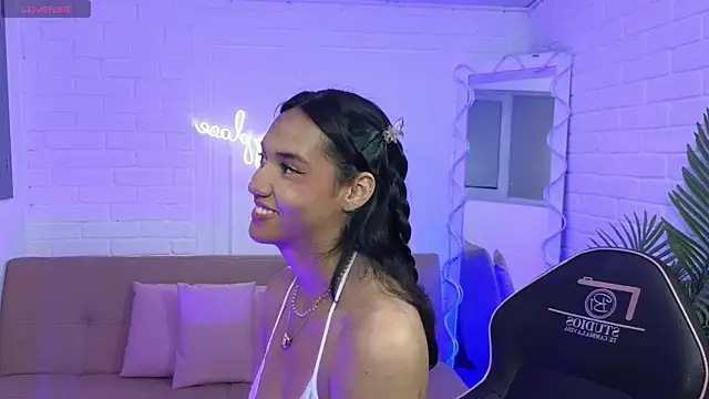 artemiss tay online show from November 7, 7:14 pm