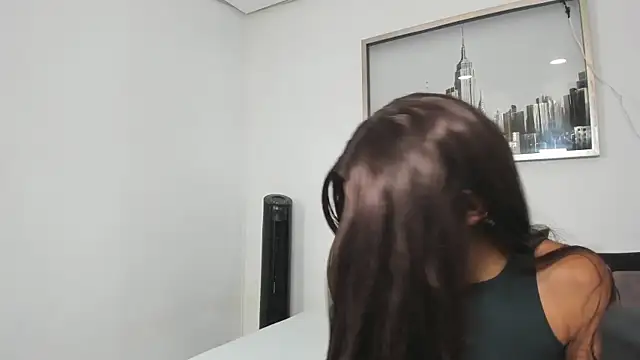 sarah ashbourne online show from February 7, 8:23 pm