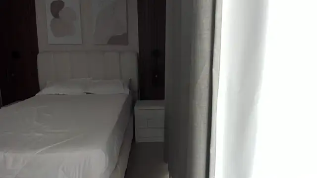 Jessgarcia  online show from October 20, 9:04 pm