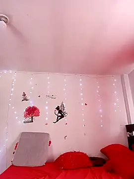 Lady 16 online show from February 11, 3:39 pm