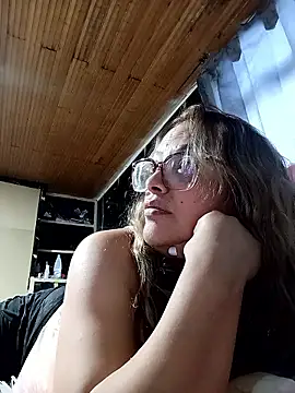 Lady 16 online show from March 11, 11:00 pm