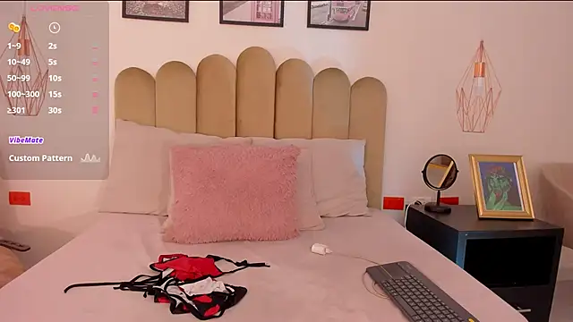 raven black  online show from October 23, 1:32 pm