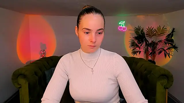 Snapshot of rad_rebel_ chatting on October 9, 6:11 am rad rebel  online show from October 9, 6:11 am