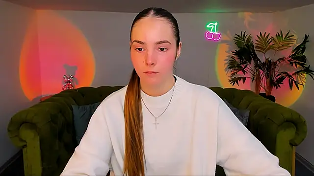 Snapshot of rad_rebel_ chatting on October 22, 9:09 am rad rebel  online show from October 22, 9:09 am