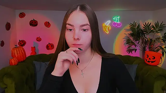 rad rebel  online show from November 4, 1:10 pm