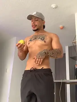 DeimonOficial online show from October 12, 9:03 pm