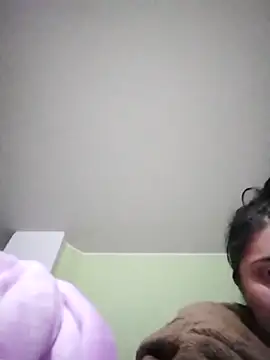 Snapshot of TifanyAmazinng chatting on December 19, 2:40 am TifanyAmazinng online show from December 19, 2:40 am