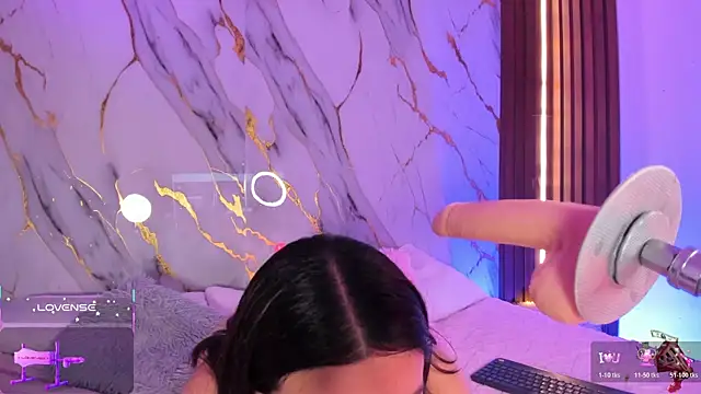 alicecute77 online show from October 21, 2:45 am