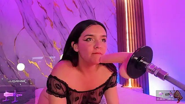 alicecute77 online show from October 29, 2:47 am