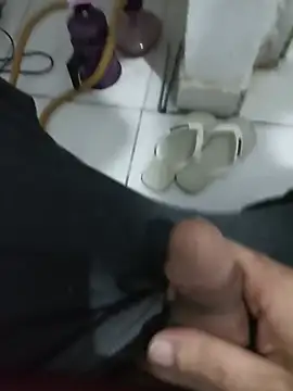 comobucetinhas online show from July 12, 6:32 pm