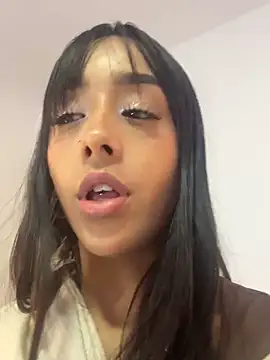 Aleja ruizz online show from September 21, 7:32 am