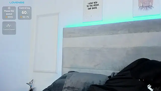 Aleja ruizz online show from October 17, 10:12 pm