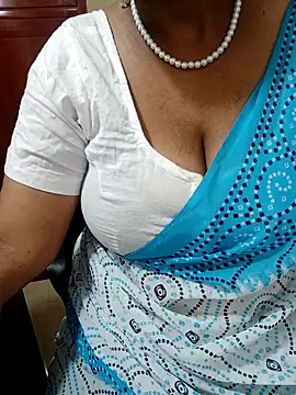 tami lavanya online show from September 22, 4:36 am