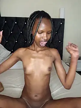 Snapshot of Nedambale chatting on November 3, 9:43 am Nedambale online show from November 3, 9:43 am