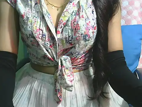 sheetal-sheetal95 online show from October 11, 3:21 pm