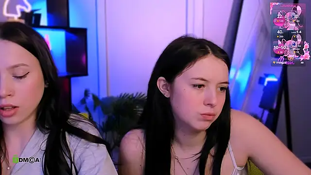 amanda-miki online show from February 5, 8:52 am