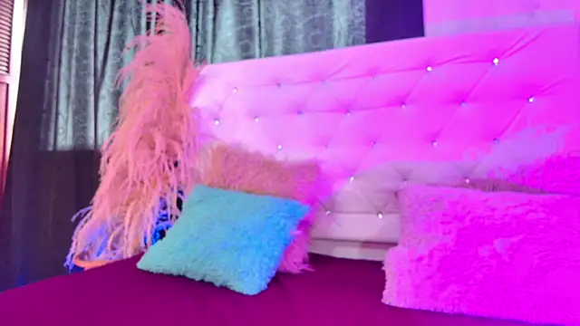 tatixxxvega online show from June 5, 7:41 pm