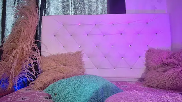 tatixxxvega online show from July 1, 5:56 pm