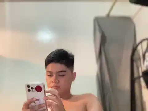 frins online show from February 11, 6:24 pm