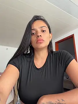 Snapshot of AnaaFaith_ chatting on March 4, 8:04 pm AnaaFaith online show from March 4, 8:04 pm