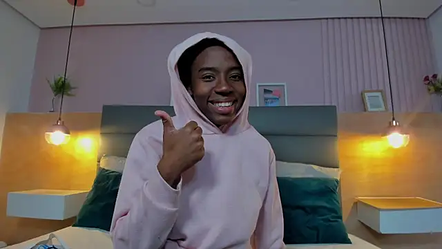  emma willliams  online show from October 23, 1:32 pm