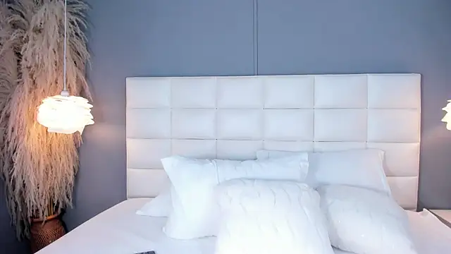 DulceGreem online show from March 19, 11:20 pm