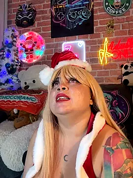 Lucycosplay777 online show from December 20, 10:50 pm