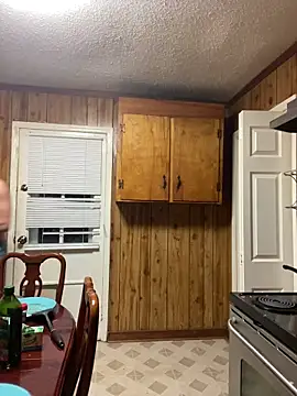 SlimSexxxy69 online show from February 28, 3:07 am